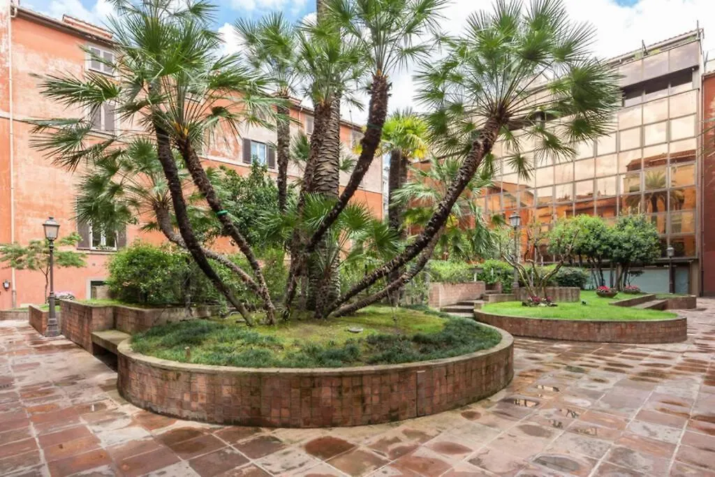 Vivi Trevi Luxury Suites Apartment Rome